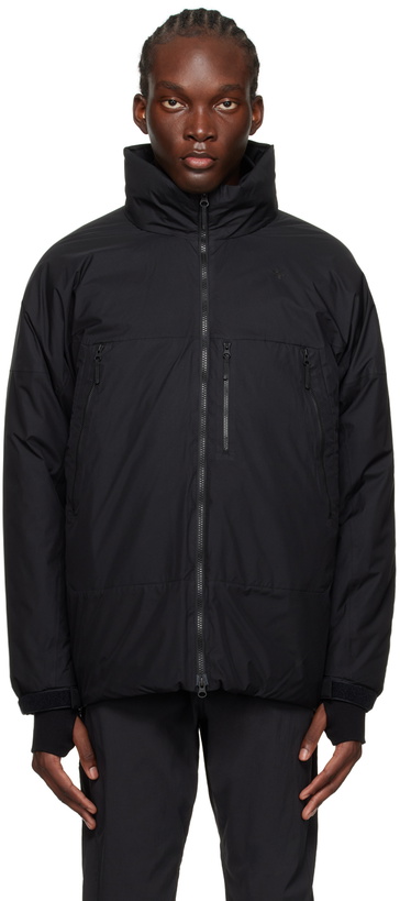 Photo: Goldwin Black Puffy Jacket