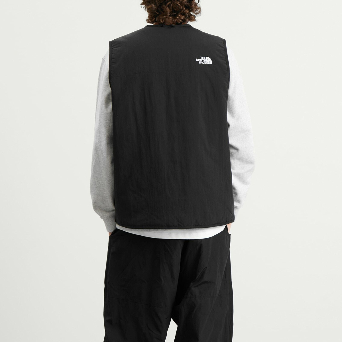 The North Face Men's Ilti Liner Vest in Tnf Black