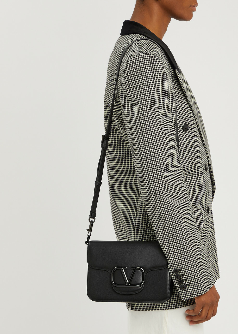 Valentino Garavani Locò Leather Shoulder bag - Black - One