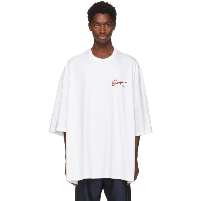 Photo: Balenciaga White Europe 2018 Big Fit T-Shirt 