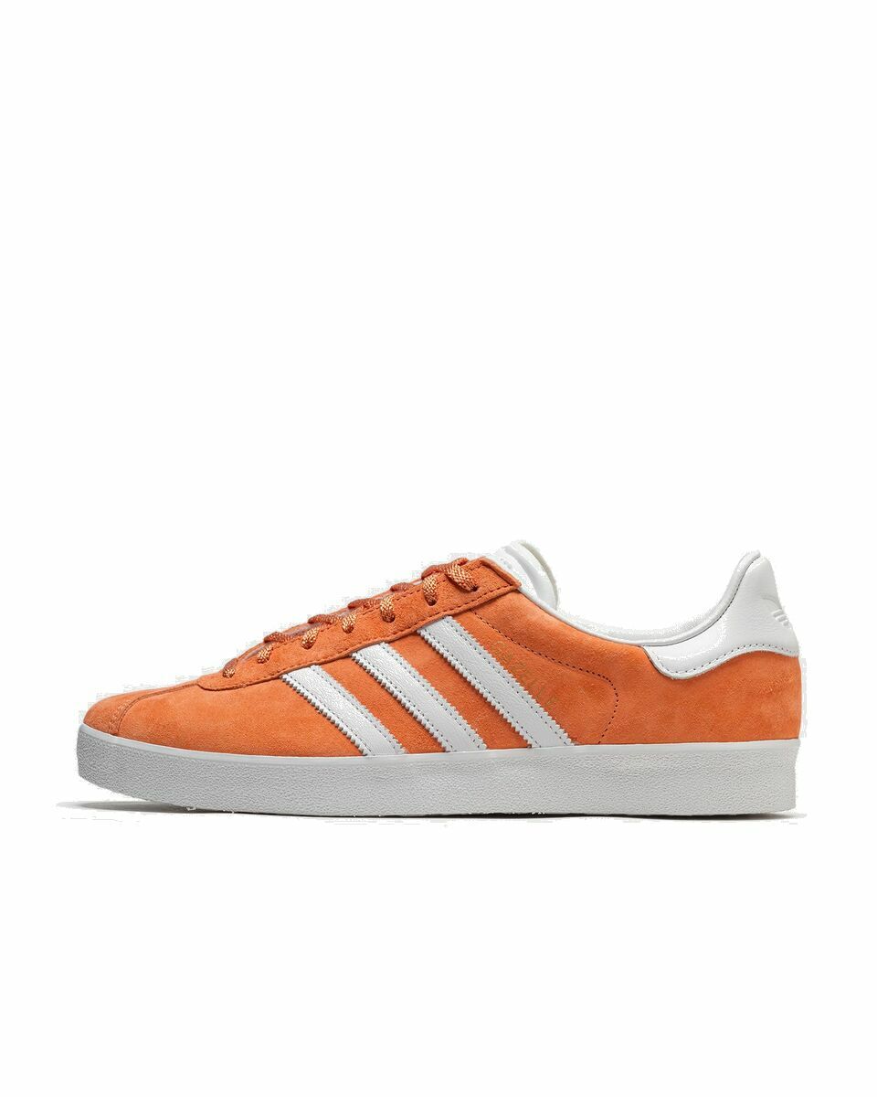 Photo: Adidas Gazelle 85 Orange - Mens - Basketball|Lowtop