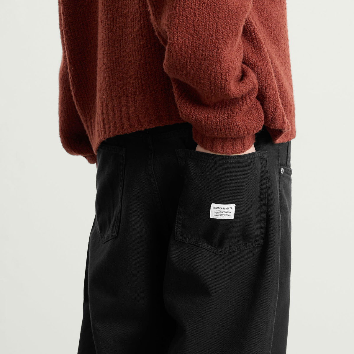 Norse Projects Men's Korshavn Relaxed Twill 5 Pocket Trousers in Black