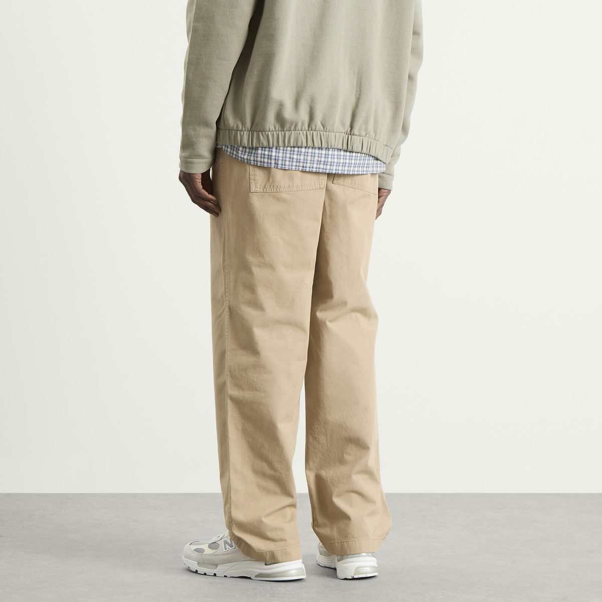 Norse Projects Men's Kvitfjell Relaxed Cotton Twill Pants in Walnut