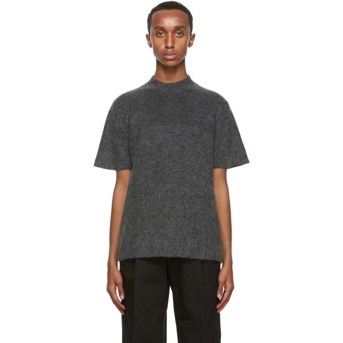 Photo: Jacquemus Grey Mohair Le T-Shirt Maille T-Shirt