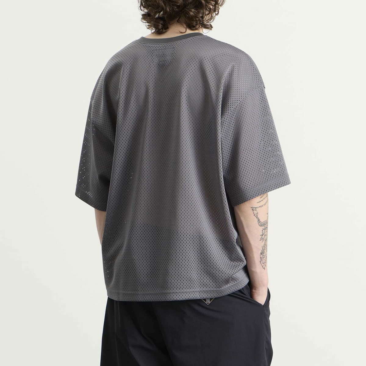 Neighborhood Men's Mesh Hockey Shirt in Gray