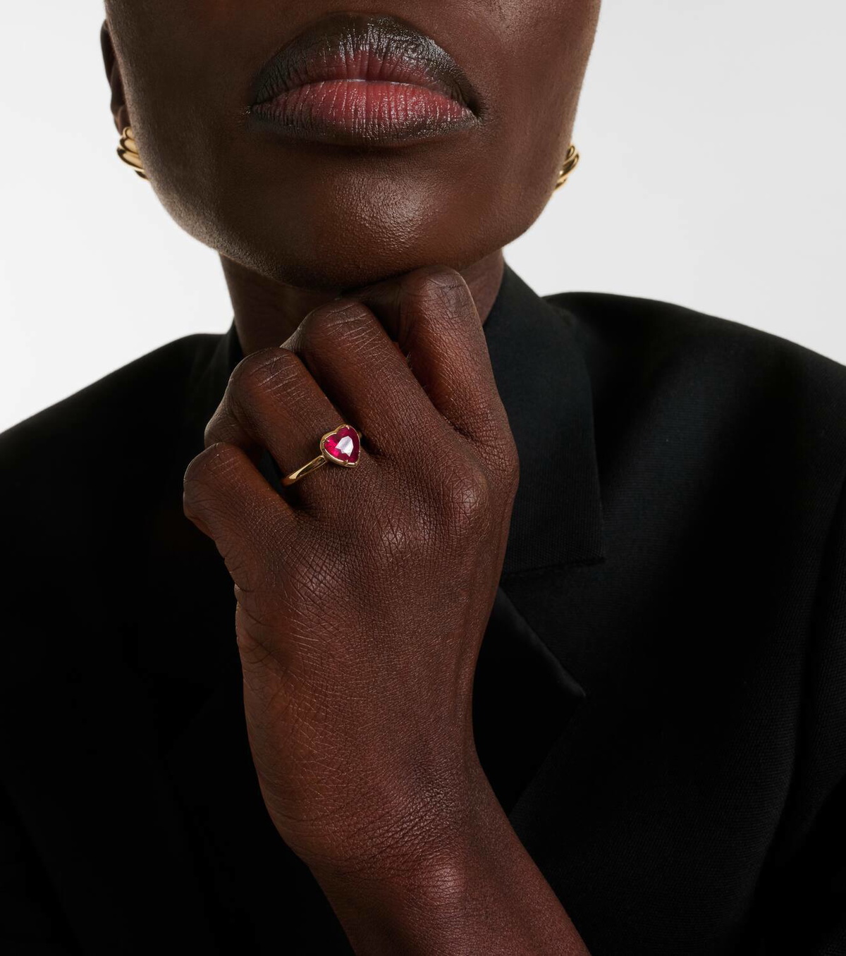 Anita Ko Heart 18kt gold ring with ruby