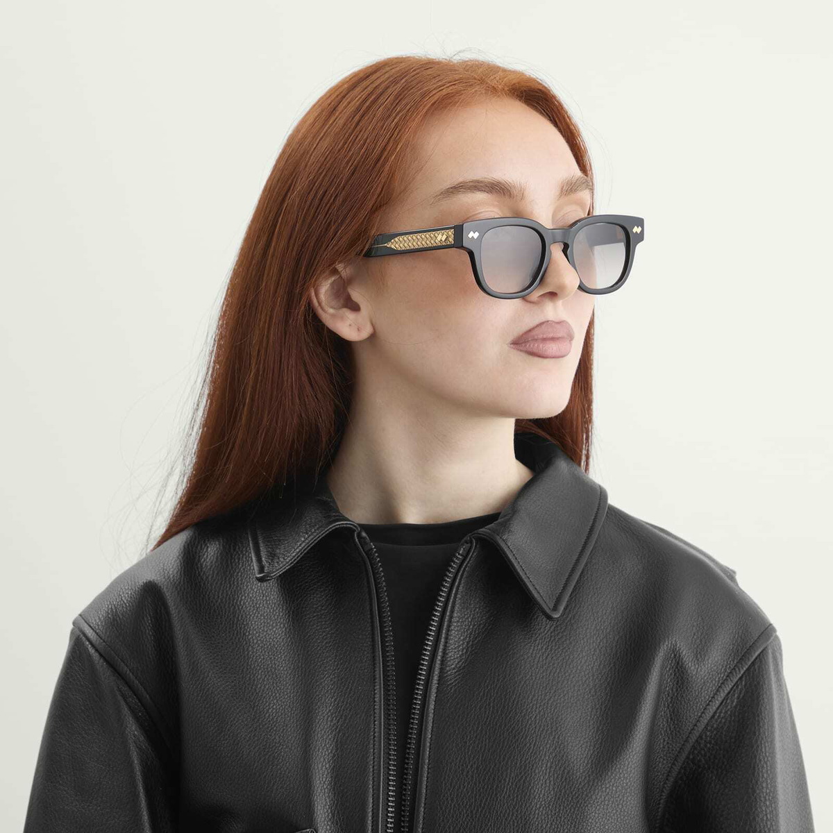 Bottega Veneta Eyewear Bottega Veneta BV1441S Sunglasses in Black/Grey 