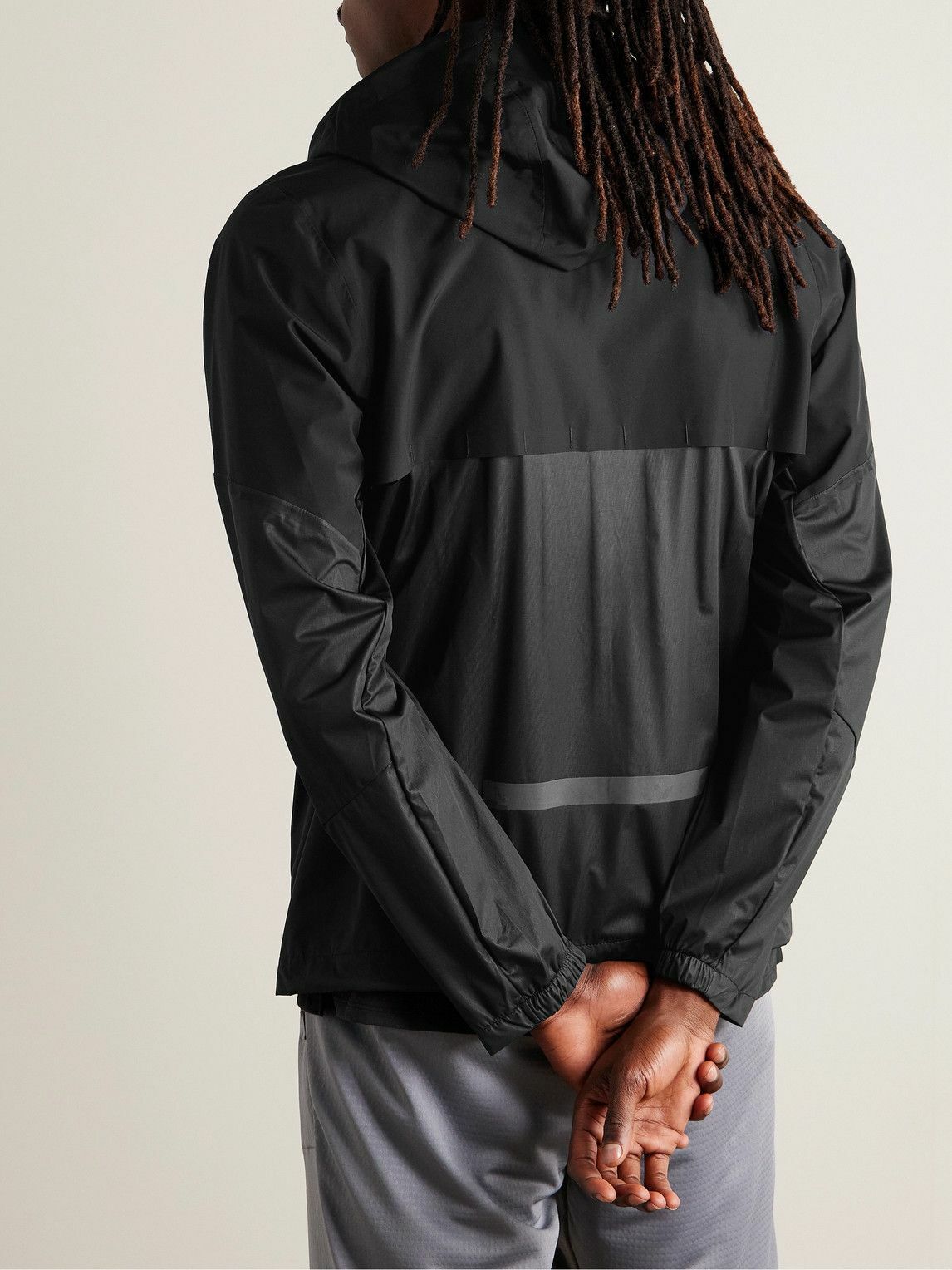 Nike Storm-FIT Run Division Men's Running Jacket - Black