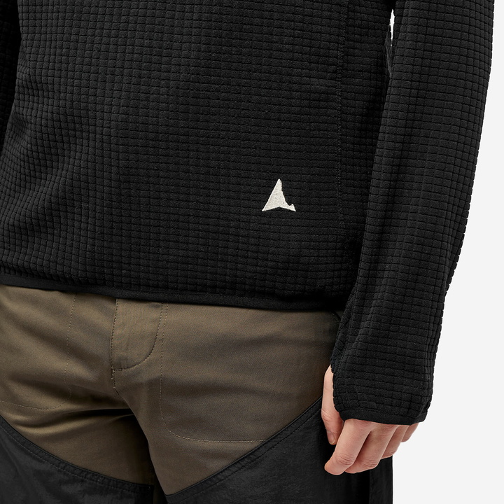 Photo: ROA Men's Polartec Grid Mockneck in Black