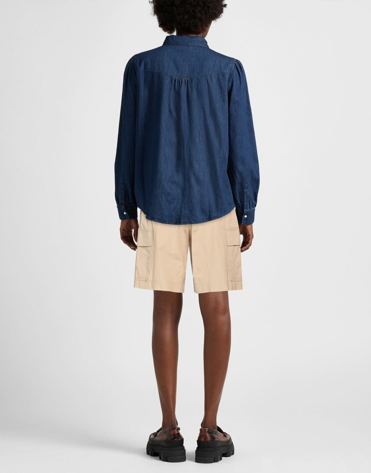 Peserico Womens Shorts & Bermuda Shorts in Beige