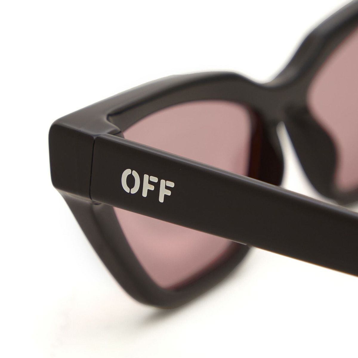 Off-White Sunglasses Women's Off-White Madison Sunglasses in Black/Red 