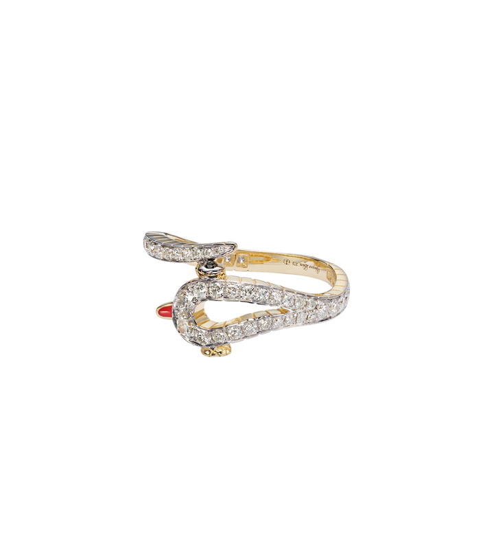 Photo: Yvonne Léon Python 9kt gold ring with diamonds