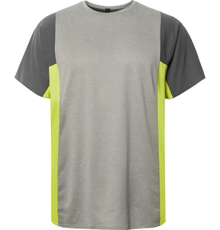 Photo: Lululemon - Robert Geller Take the Moment Stretch-Mesh T-Shirt - Gray