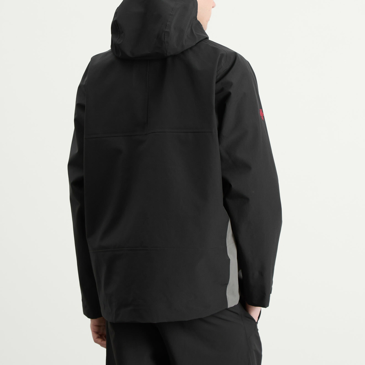 Descente Men's Allterrain x JJJJound Hardshell Jacket in Black/Charcoal