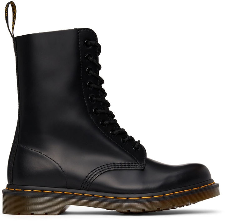 Photo: Dr. Martens Smooth 1490 Boots