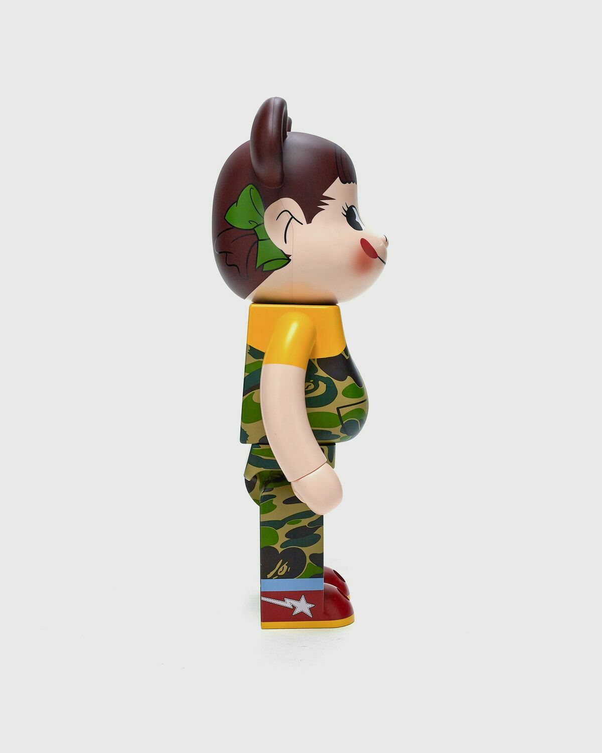 Medicom Bearbrick 1000% Bape X Peko Chan Green Multi Toys