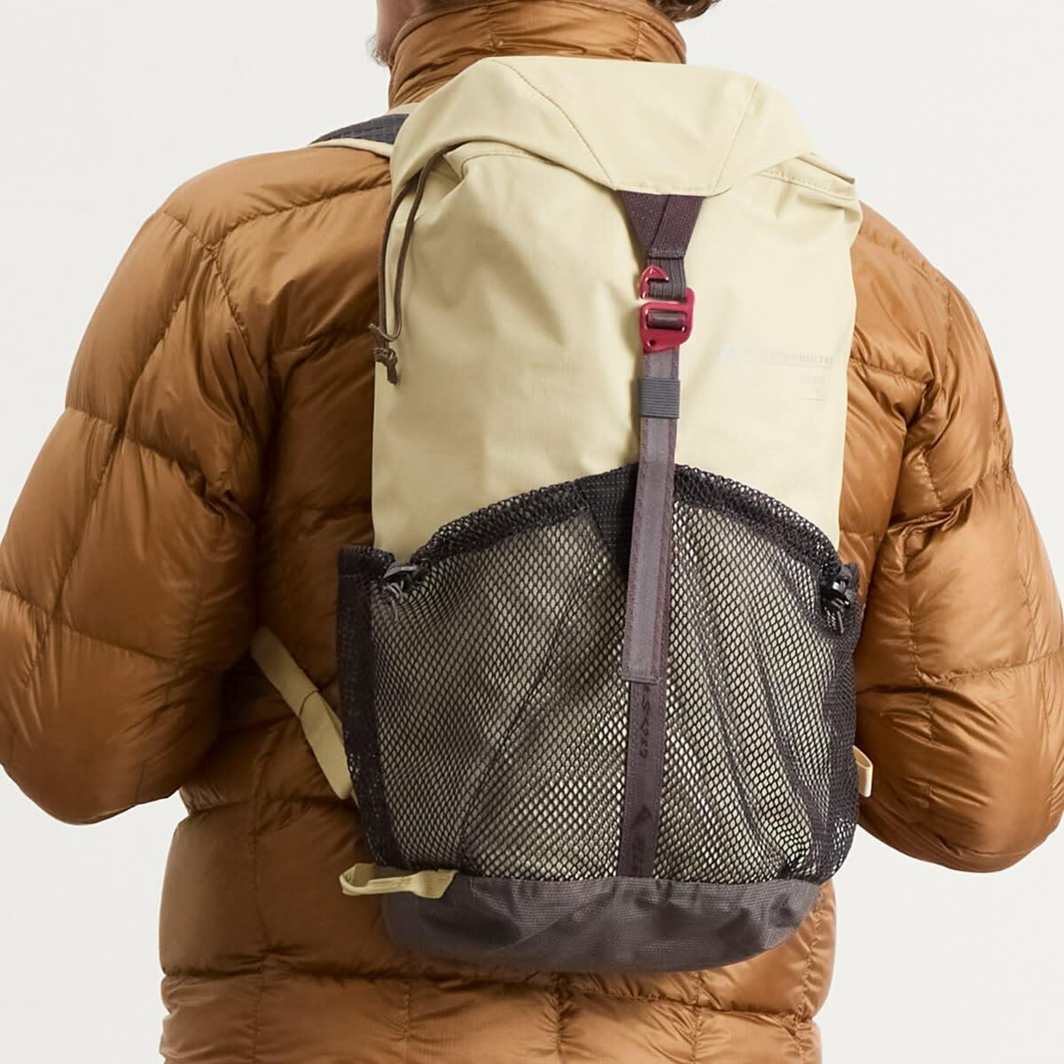 Klättermusen Fjörm Backpack 18L in Clay 