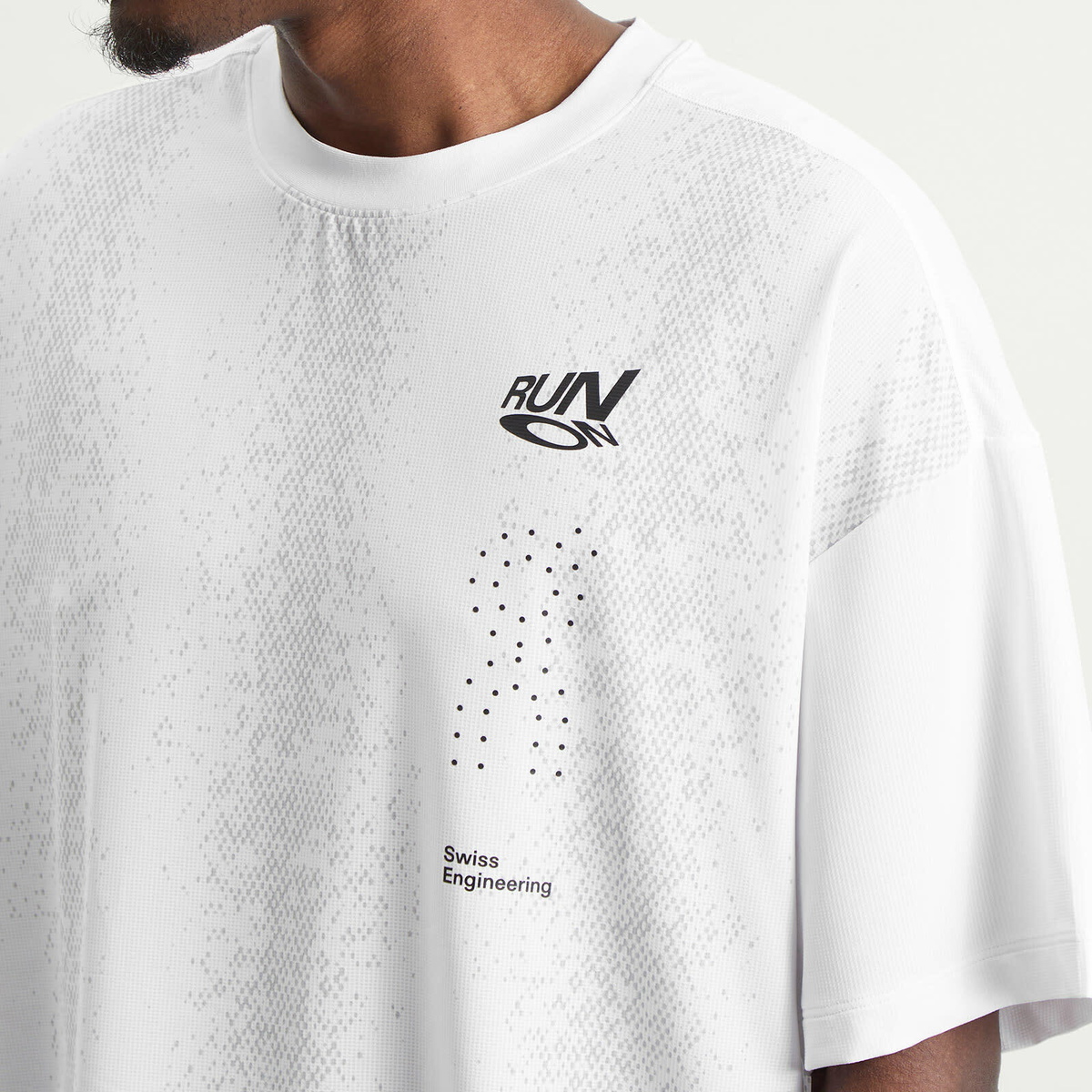 ON Men's Performance Volt T-Shirt in White