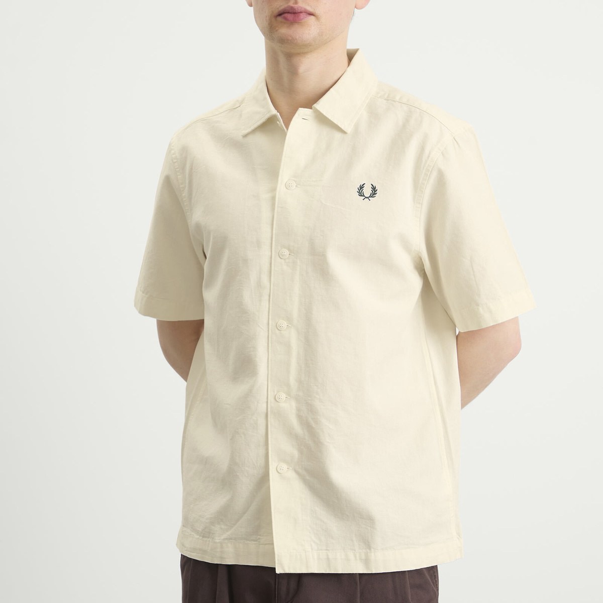 Fred Perry Men's Logo Shirt in Ecru