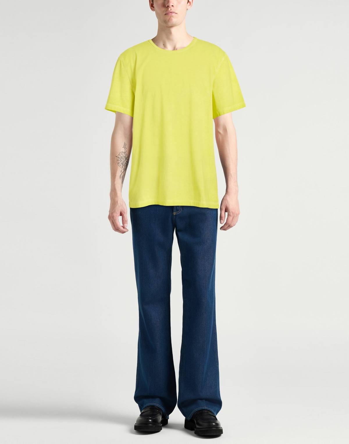 Theory Mens T-shirt Lime in Green