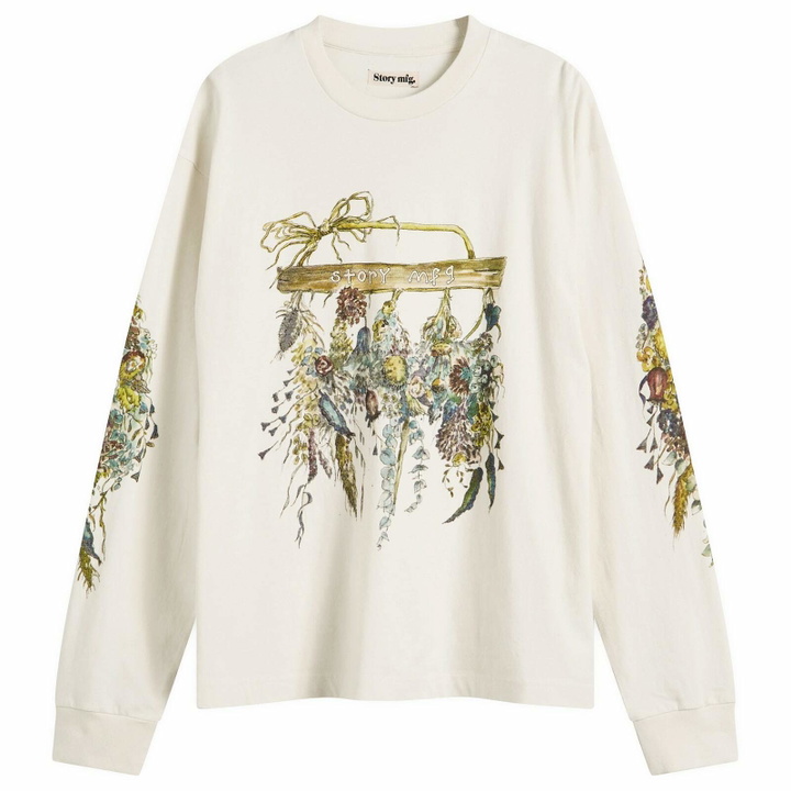 Photo: Story mfg. Women's Long Sleeve Grateful T-Shirt in Ecru