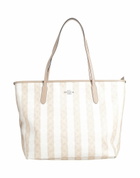 Coach Womens Shoulder bag in Beige
