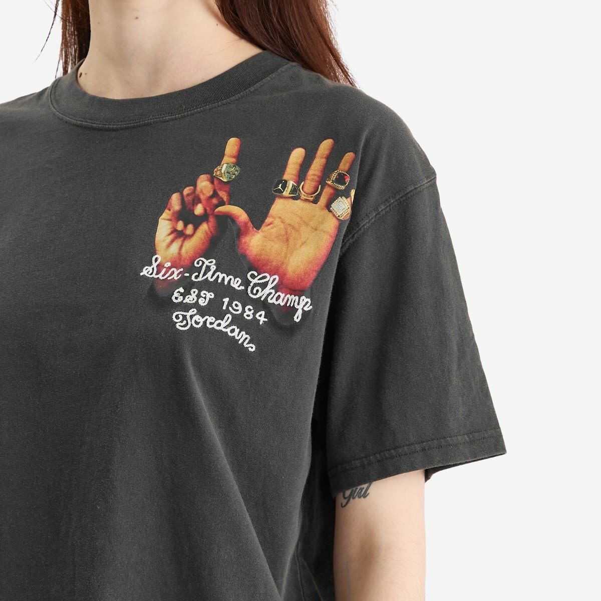 Air Jordan Women's W Graphic 6 Ring T-Shirt in Off Noir