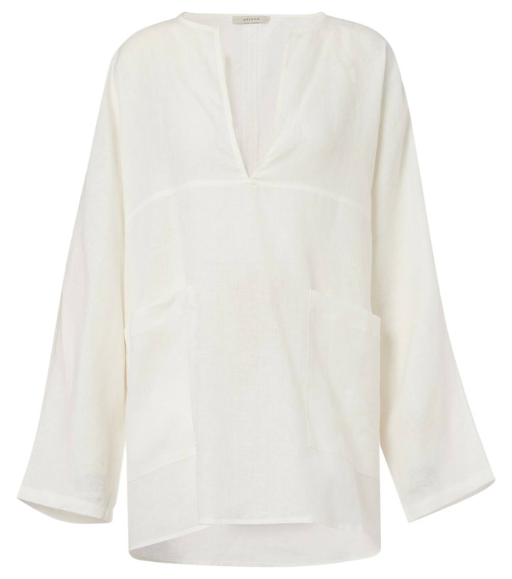 Photo: Asceno Oversized linen top