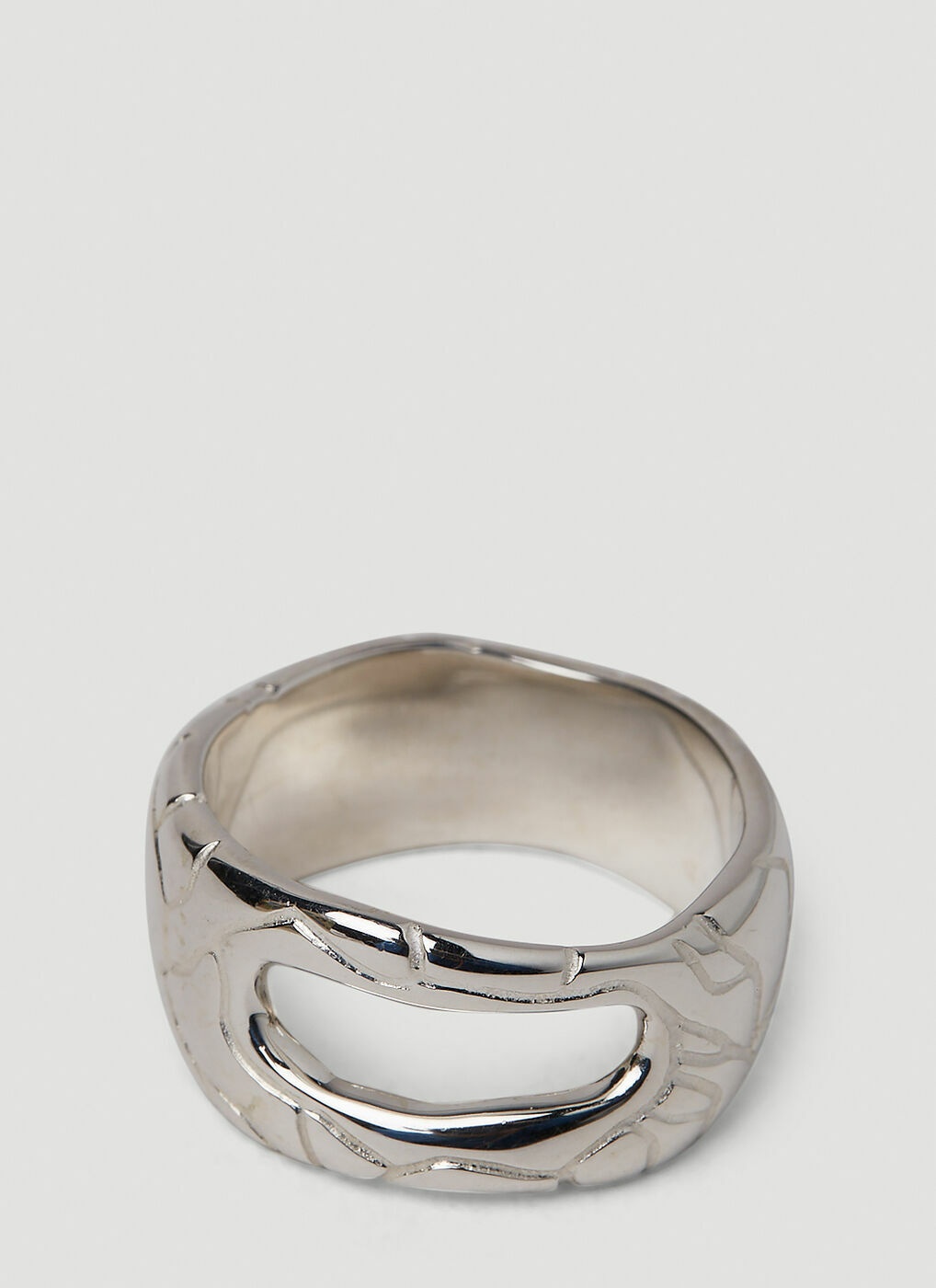 Octi - Thin Cracked Ice Globe Ring in Silver