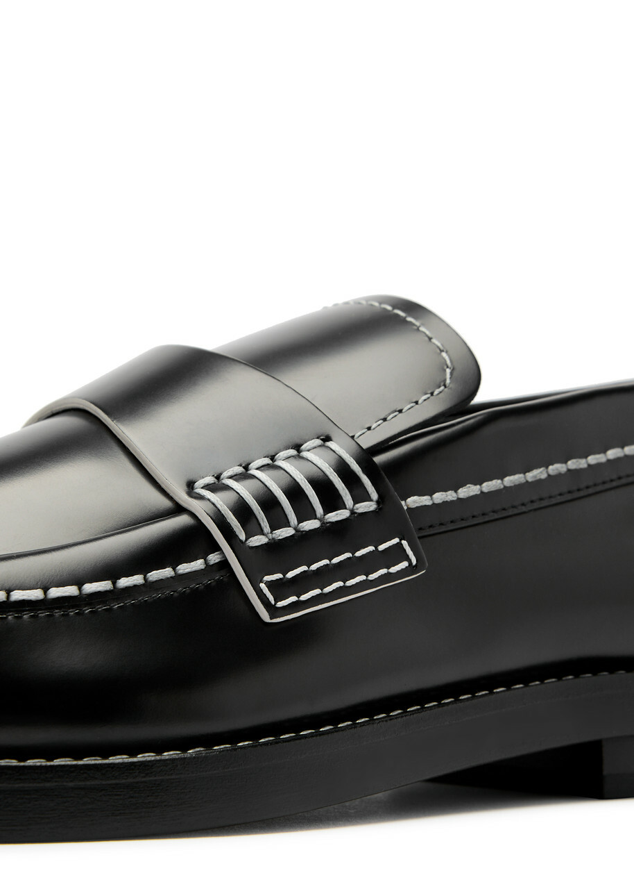 Alexander Mcqueen Glossed Leather Loafers
