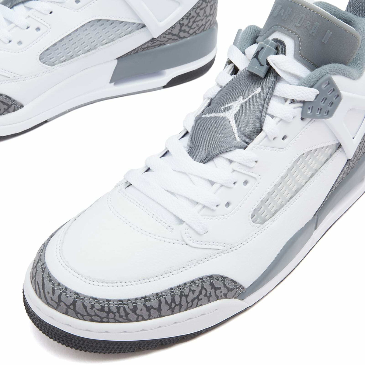 Air Jordan Spizike Low Sneaker in White/Grey/Anthracite