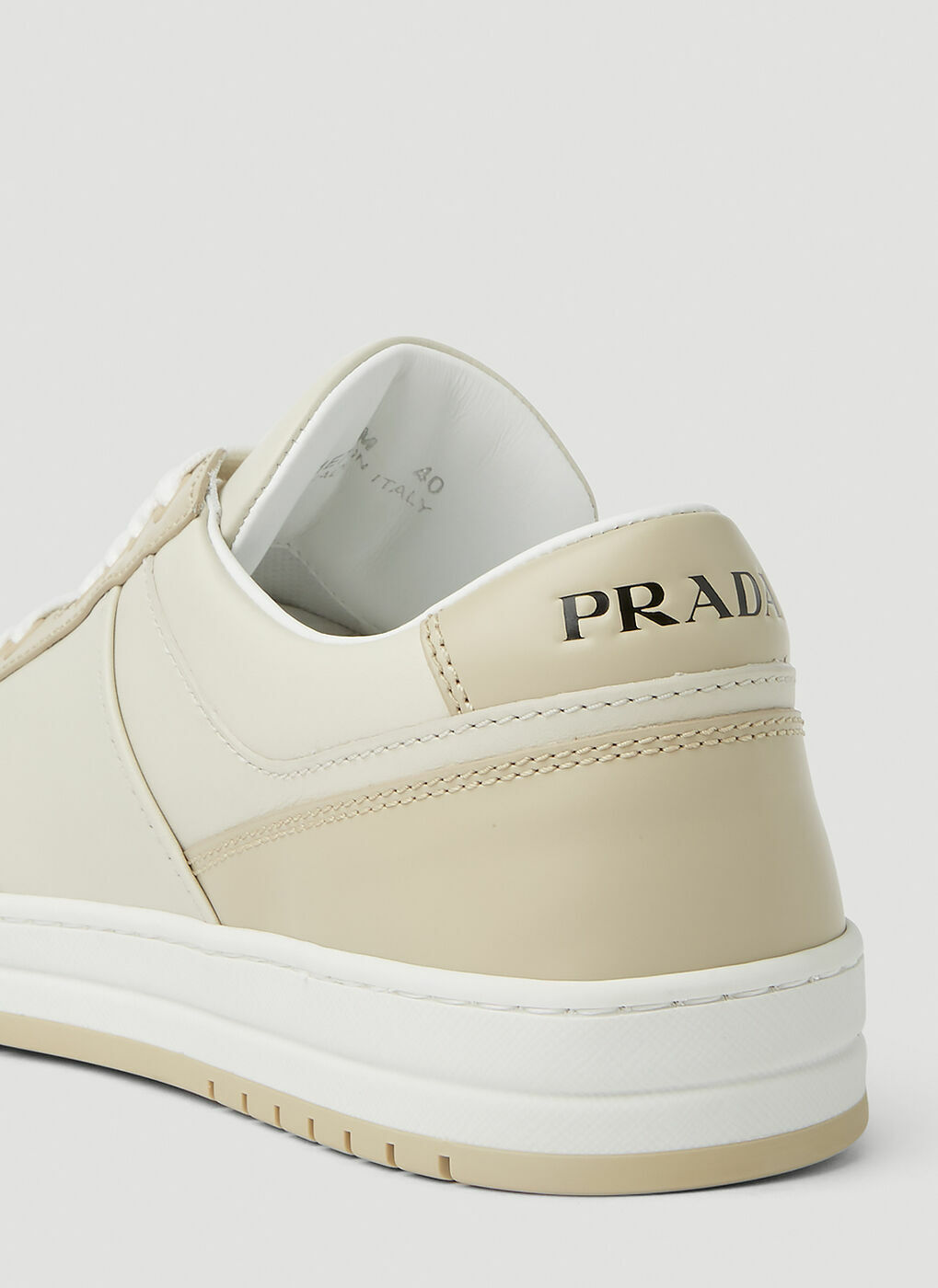 スニーカー Prada White Leather Downtown Sneakers Prada Downtown Leather Sneakers | White | FARFETCH