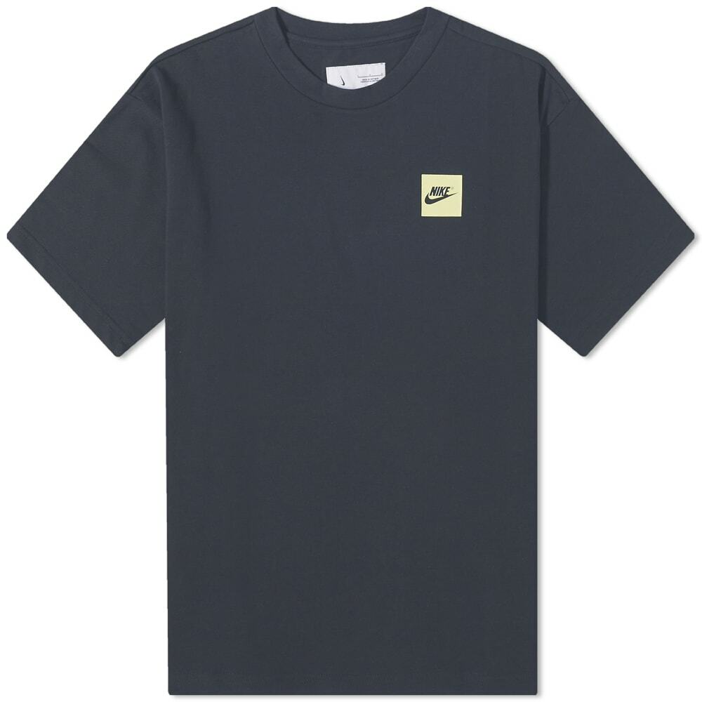 Nike Men's No Finish Glow T-Shirt in Black Nike
