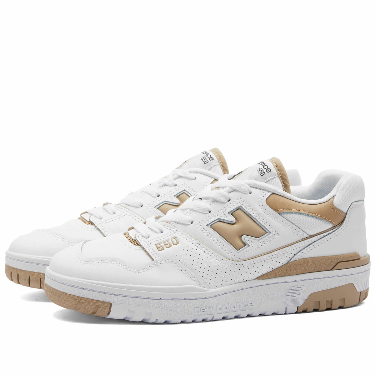 ★New Balance★女性★特価★サイズ数量限定★BBW550BT★ New Balance Women's BBW550BT Sneakers in White New Balance