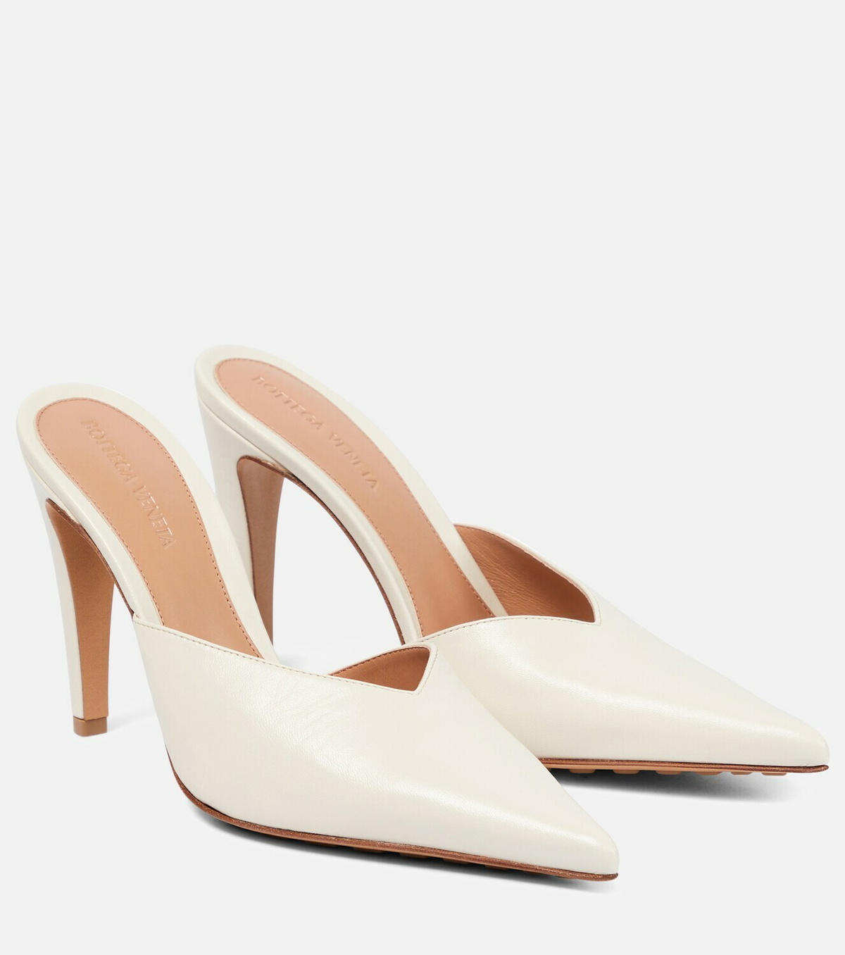 【送料&関税込】Bottega Veneta Punta Heeled Mules Bottega Veneta - Punta leather mules Bottega Veneta