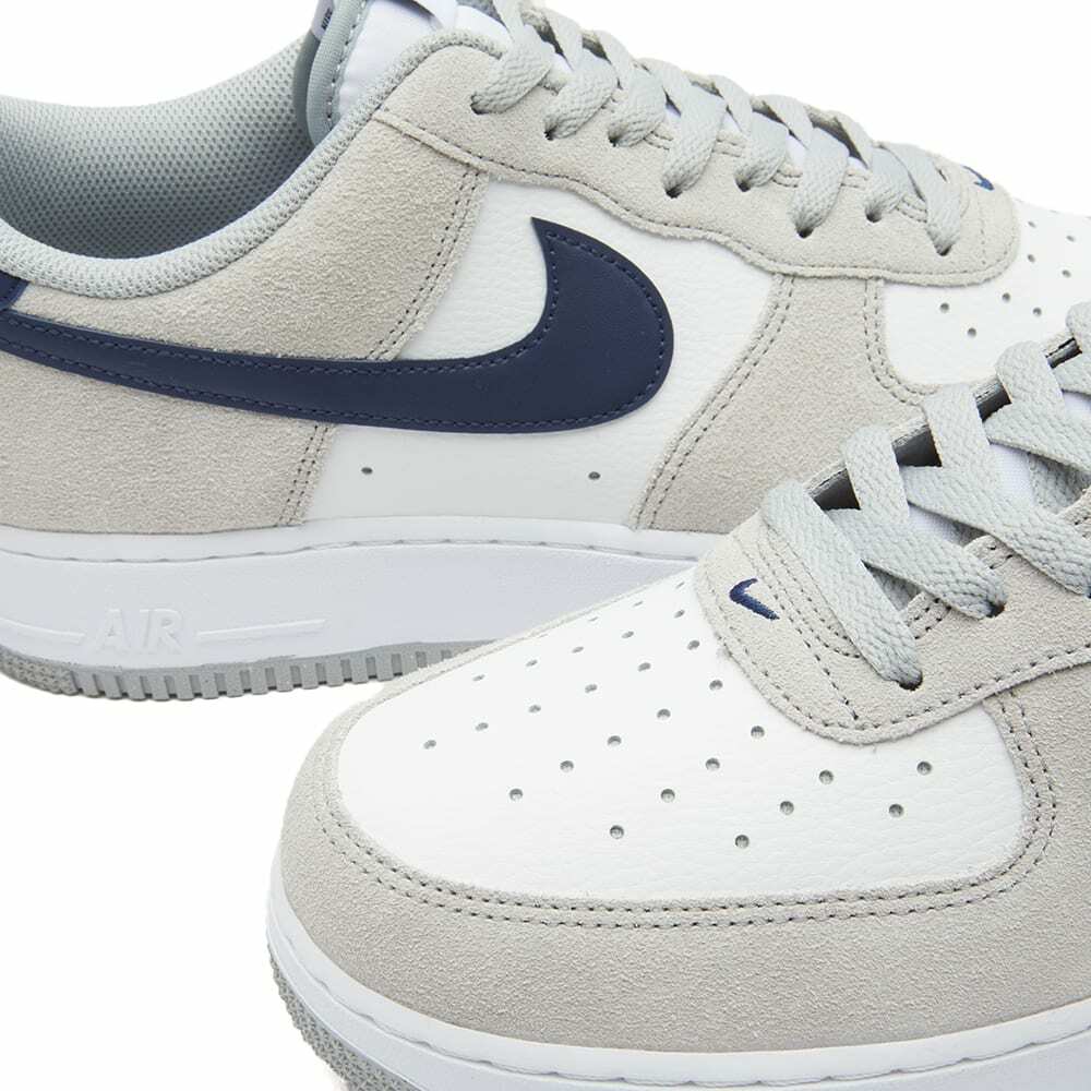 Nike Men's Air Force 1 '07 Sneakers in Light Smoke Grey