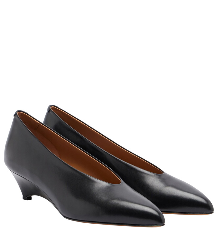 Photo: Jil Sander Arc leather pumps