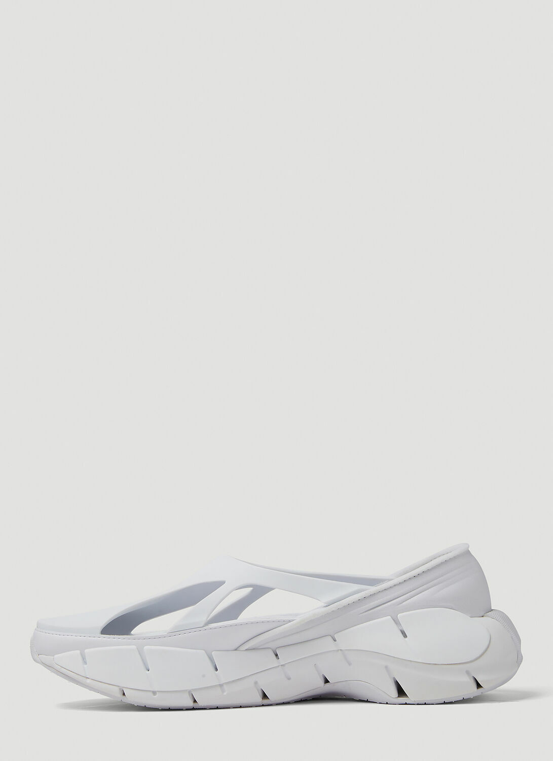 Maison Margiela x Reebok Tier 1 Croafer Sneakers