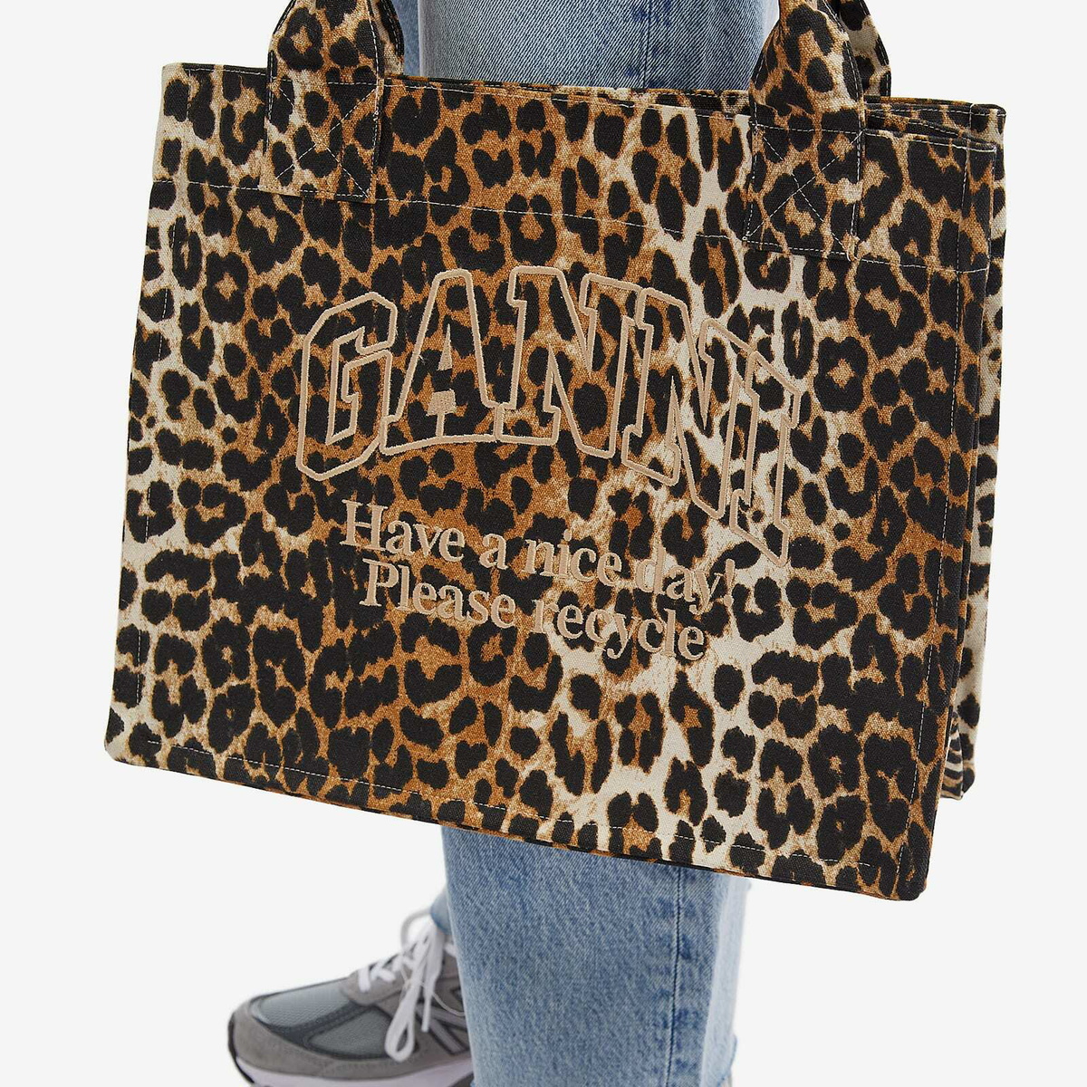GANNI Women's Large Easy Shopper Print in Leopard GANNI