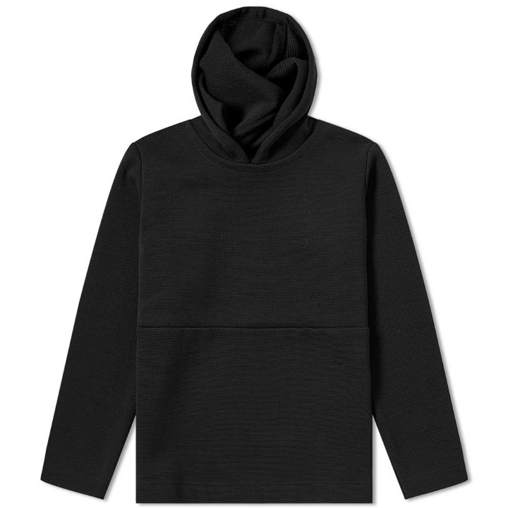 Photo: S.N.S. Herning Neo Hooded Anorak Knit
