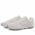 New Balance 204L Sneaker in Moonbeam