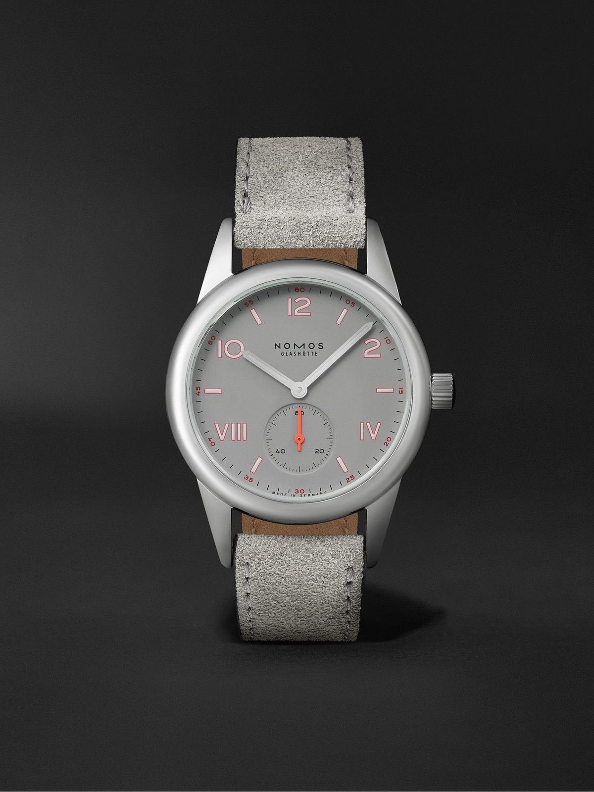 Nomos club campus on sale 36mm