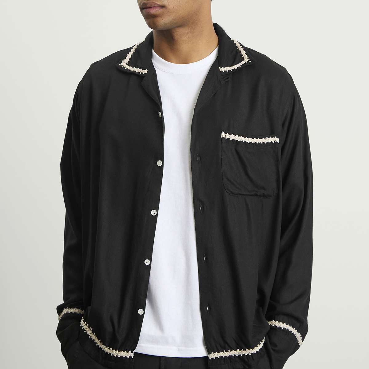 NOMARHYTHM TEXTILE Men's Trim Embroidery Open Collar Shirt in Black