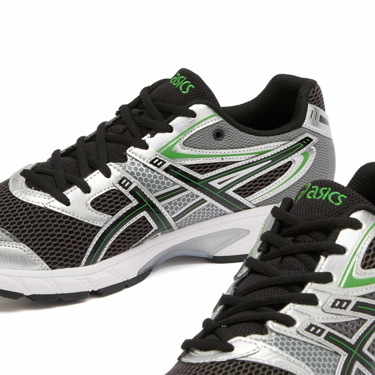 Asics GEL-DS Trainer 14 Sneaker in Graphite Grey/Fern