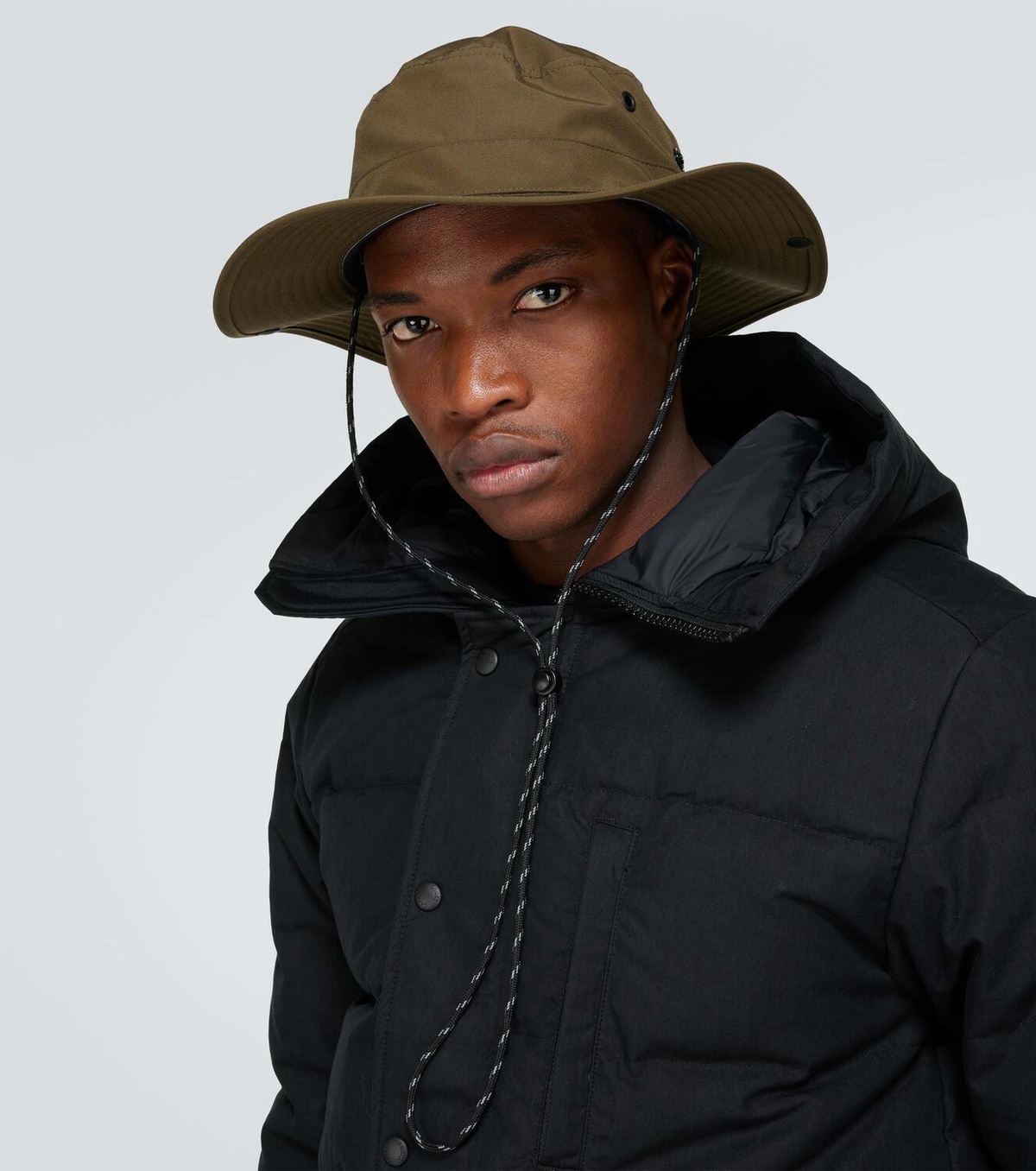 【美品】  カナダグース バケットハット ブラック Canada Goose Venture bucket hat Canada Goose