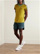 Nike Tennis - NikeCourt Advantage Slim-Fit Dri-FIT Mesh Half-Zip T-Shirt - Yellow
