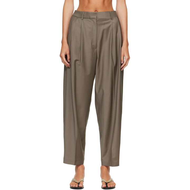 Photo: Cordera Beige Virgin Wool Masculine Barrel Trousers