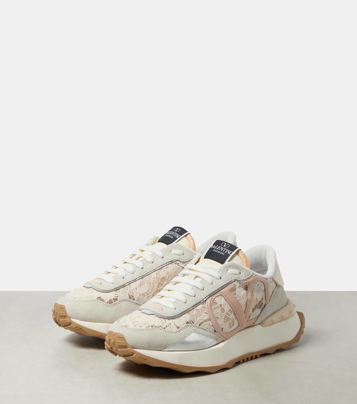 【VALENTINO】日本公式在庫なし★V LOGO LACE RUNNER 17781775_39214472_600.jpg