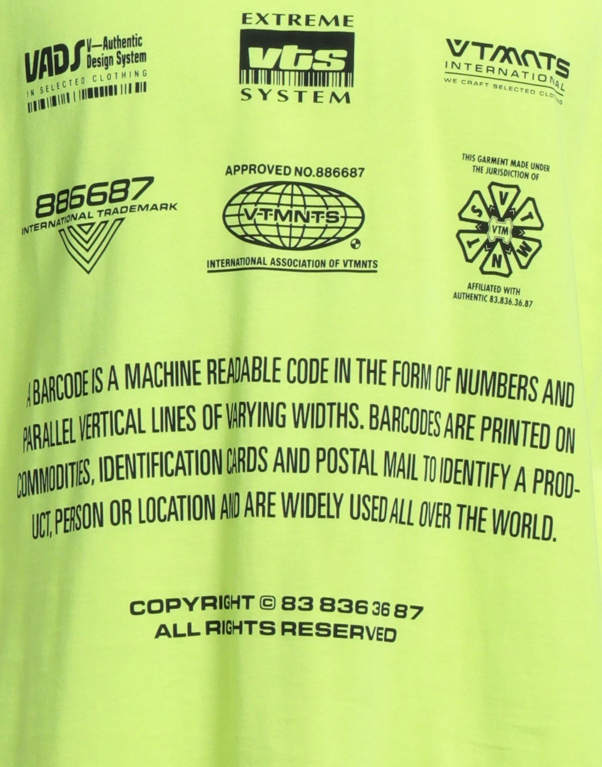 Vetements Mens T-shirt in Yellow