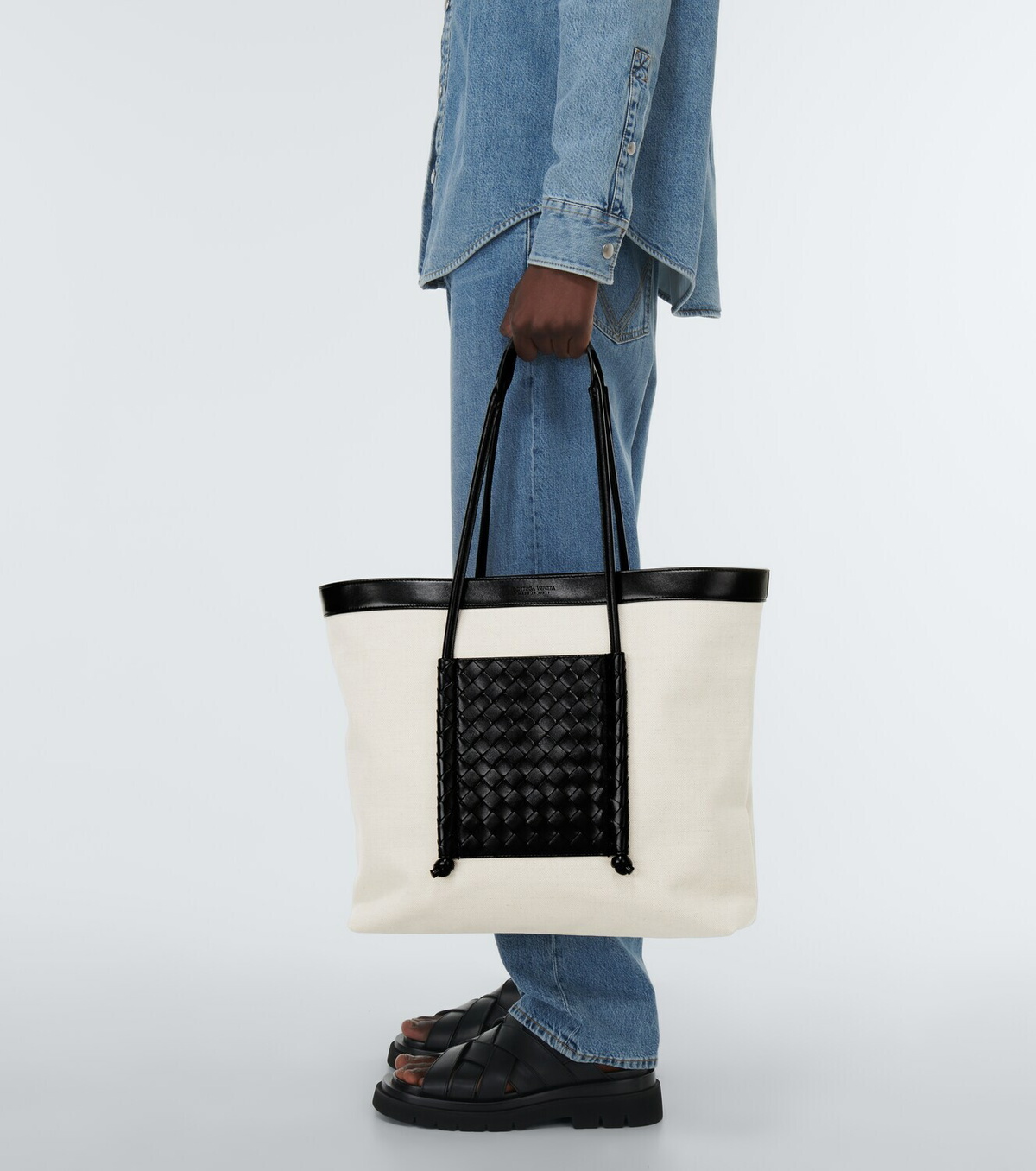 Bottega Veneta Canvas Tote Bag Leather | ヤマダウェブコム Bottega Veneta Canvas Tote Bag Leather | ヤマダウェブコム